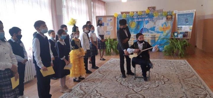 Тілдер мерекесіне орай мектебімізде маңызды іс-шара ұйымдастырылды